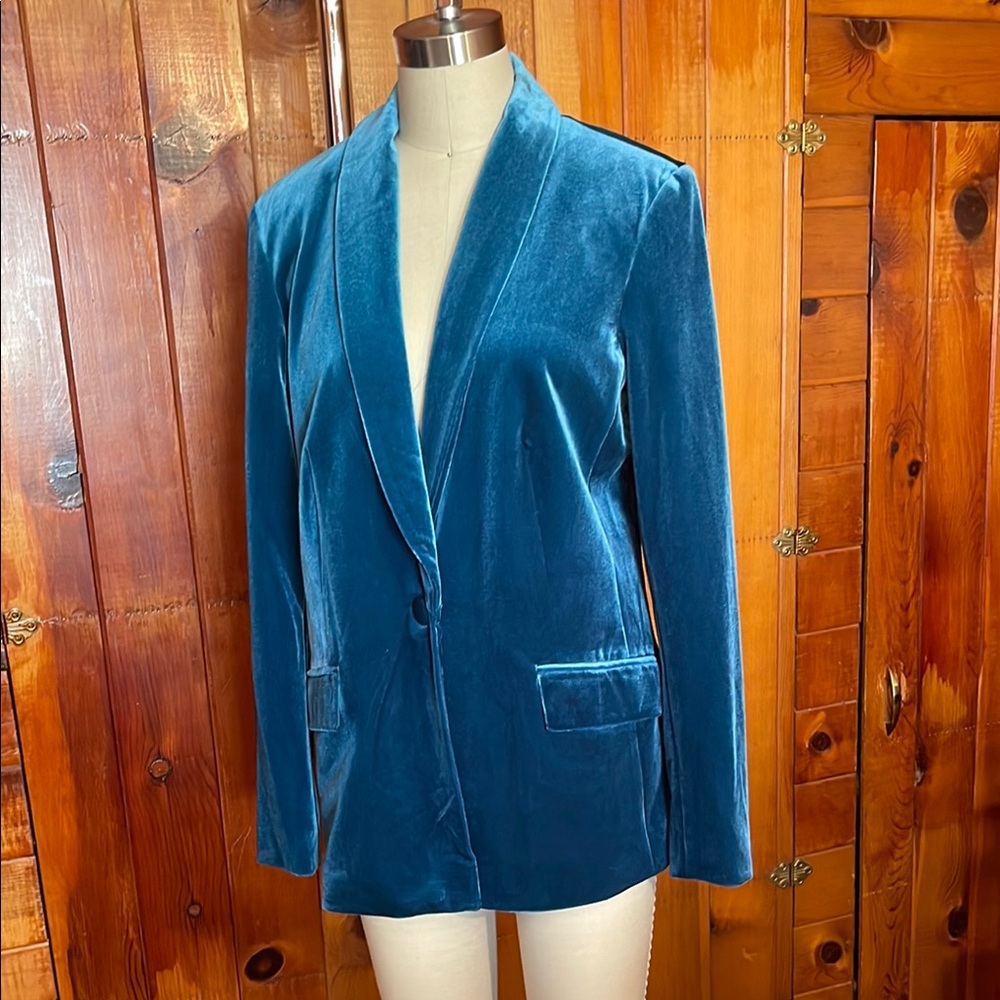 Velvet Teal Women's Blazer